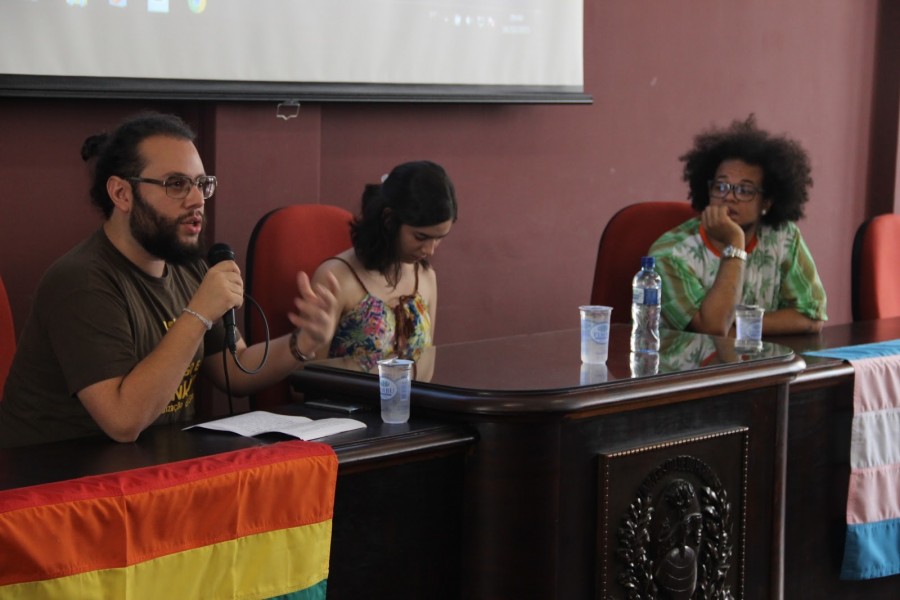 Debate Saúde Mental e população LGBT, na terceira edição do seminário UFPR Fora do Armário